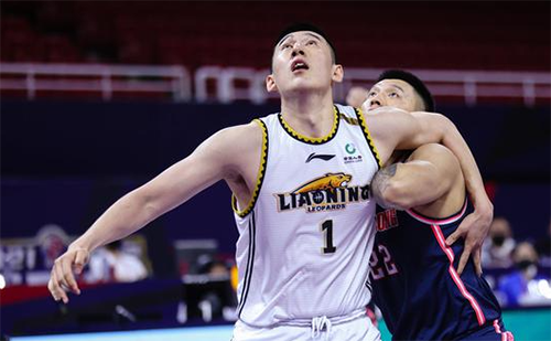 4月12日CBA季后赛半决赛辽宁本钢vs广东东莞大益比赛战报 张镇麟15分2板1助4断