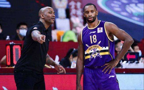 凯尔·弗格微博叫啥