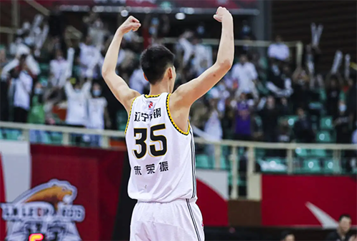 朱荣振个人资料