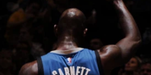 加内特什么时候退役的