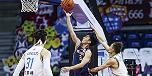 徐杰为什么叫中锋