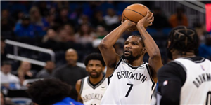 KD6失误+关键时刻打铁 遭遇里程悲