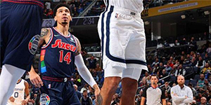 丹尼格林生涯薪资一览