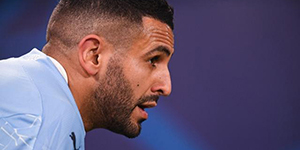 马赫雷斯左脚还是右脚