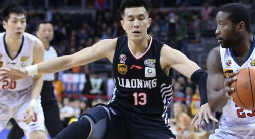 郭艾伦是哪个大学的