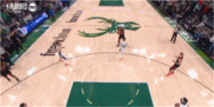 德罗赞卡鲁索关键时刻攻防定胜局 湖人心里啥滋味