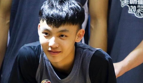 广东队徐杰家境介绍