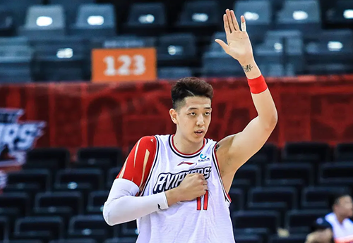 沈梓捷什么时候喝的酒 因违反防疫规定被罚