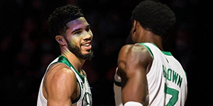 杰伦布朗和塔图姆谁强