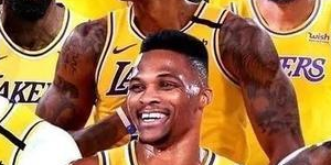 湖人为什么拆散夺冠阵容