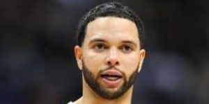 保罗为什么打不过德隆