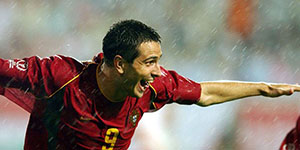 影子前锋和前腰的区别是什么