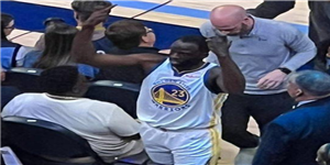 NBA官方宣布追梦被罚25000美元 因向球迷竖中指