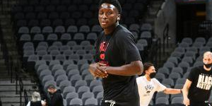 奥拉迪波什么时候去的火箭