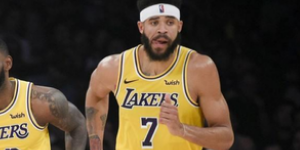 麦基几个总冠军戒指