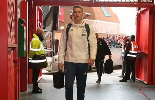 麦克托米奈什么位置