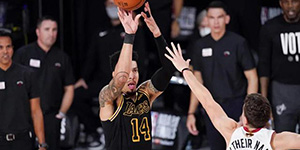 丹尼格林为什么一直能首发