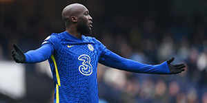 2022卢卡库身价多少