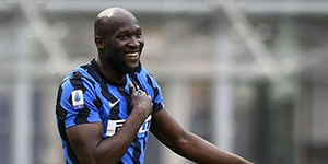 为什么卢卡库叫卢员外