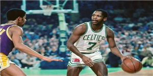 奈特阿奇博尔德为什么叫小精灵