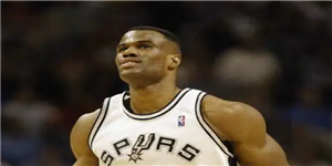 大卫罗宾逊个人资料