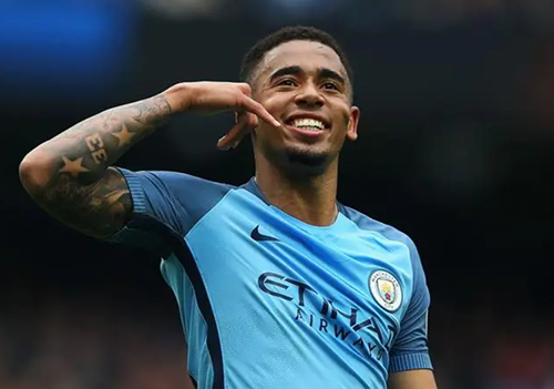 加布里埃尔·热苏斯球衣号码