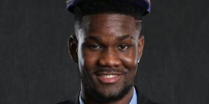 艾顿为什么叫天神