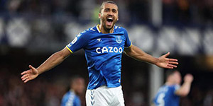 埃弗顿保级成功 提前一轮完成了保级任务