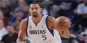 朱万霍华德身高体重