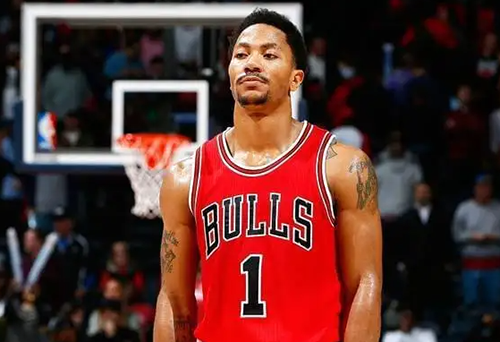 德里克·罗斯为什么会被公牛交易