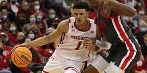 约翰尼戴维斯身高臂展多少