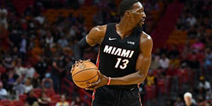 阿德巴约有没有总冠军