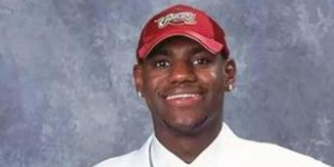 骑士什么时候拿的总冠军