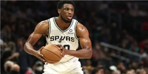 赛迪斯·杨个人介绍