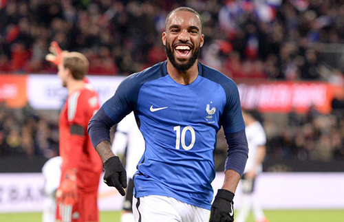 拉卡泽特是否续约