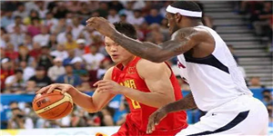 朱芳雨与詹姆斯身高对比