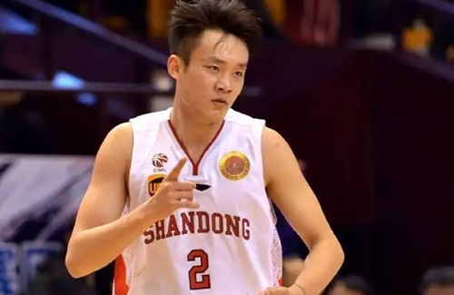 达成初步协议 丁彦雨航加盟上海男篮