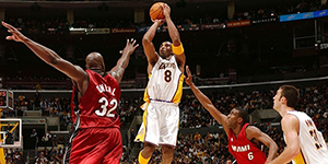 科比81分湖人对猛龙比分多少