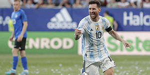 2022梅西是哪个球队