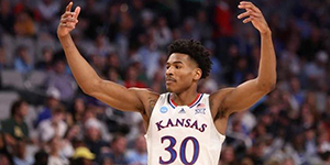 奥侪阿巴基身高臂展多少