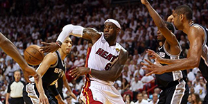 热火三巨头为什么输给马刺