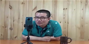 静雨解说哪里人