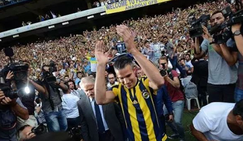 范佩西为什么去土超