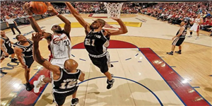 詹姆斯07年总决赛数据