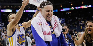 汤普森单节37分比赛数据一览