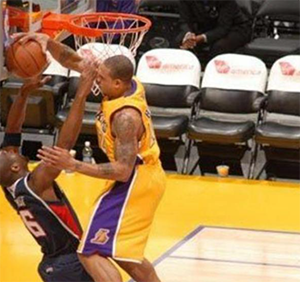 詹姆斯大帽伊戈达拉是第几场