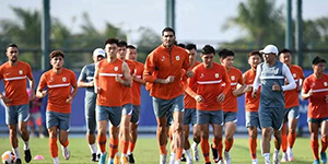 中超：山东泰山vs大连人 山东泰山能否延续神话