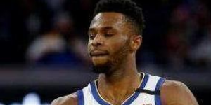 维金斯有没有受过伤