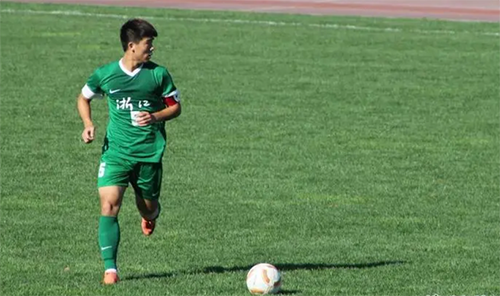 山东泰山队27号是谁