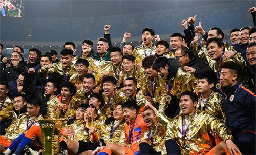 泰山队队歌叫什么名字